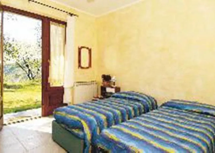 Bed & Breakfast Beb Preone Cinit089